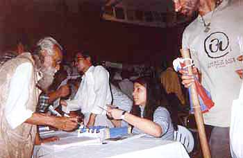 Forbidden Land: Bombay, March 10, 2000